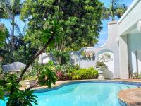 B&B Salt Rock - Royal Palm Suite, Villa Roc Guesthouse, Salt Rock Ballito, Solar Power - Bed and Breakfast Salt Rock