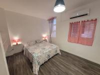 Bel F4 vue mer proche TOMBOLO à Ste Marie - B&B Sainte-Marie