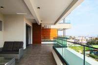 Phaedrus Living: Sea View Anna Residence 201 - Ferienwohnung