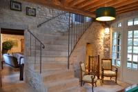 B&B Flavigny-sur-Ozerain - Le Crébillon - Bed and Breakfast Flavigny-sur-Ozerain