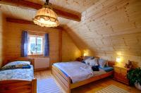 Dreibettzimmer mit Bad