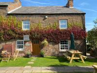 B&B Brampton - Gatesgarth Cottage @ The Pheasant Inn - Bed and Breakfast Brampton