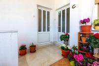 Cozy 1-bedroom apartment near the center of Trogir - Bed and Breakfast