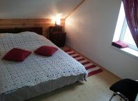 Tweepersoonskamer met Gedeelde Badkamer