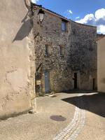 MAISON DE VILLAGE AUREL - Bed and Breakfast