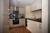 Salisbury 2-bed Luxury Apartment - Chambres d’hôtes Salisbury