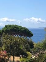 Ajaccio appartement 4 couchages, climatisé a 150m de la plage route des sanguinaires, parking privé - Chambres d'hôtes Ajaccio