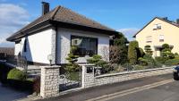 Ferienwohnung mit JAPANGARTEN - B&B Karlstadt am Main