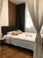 KEY Accommodation Zelny Trh 11 - B&B Brno