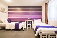 Deluxe Purple Twin Room