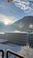 WEF 2027 Ferienwohnung, 3 Minuten Fussweg zum Kongresshaus, geeignet für 2 Personen - Chambres d'hôtes Davos