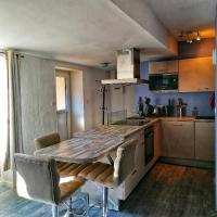 Le Petit Nicolas et Parking - B&B