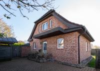 Haus Sonnenstrahl Whg 1 EG - Bed and Breakfast Westerland