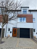 Portstewart 3 Bed (2 Ensuite) - 3 minute walk to promenade - B&B