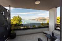 Deluxe Double Room with Balcony and Sea View