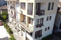 Ivet Guest House - B&B