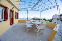 Villa Markezinis - B&B Lákones