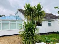 Entire spacious, modern, family home near St Ives - B&B Uny Lelant