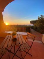 Meraviglioso appartamento panoramico in residence Isola Rossa - B&B Isola Rossa