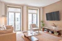Premium Apartment with Street and Pool View