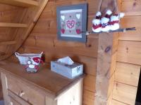 Chalet avec Jacuzzi et Piscine, déco soignée esprit cocooning - B&B