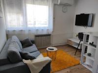 Apartman Emy - Bed and Breakfast