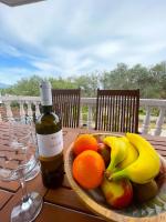 Spacious Apartment Amaros - B&B