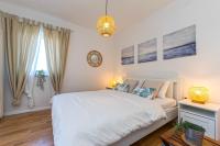 Ocean blue modern apartment for 8 - B&B Novalja