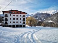 Feel like Home - vista montagna, vicino lago di Como - B&B