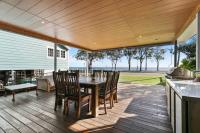 LIVING ON THE DECK! - Chambres d’hôtes Pengarry