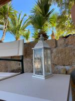 Pistachio Guesthouse, Παραδοσιακός ξενώνας - Chambres d'hôtes Vathý