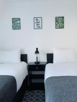 B&B Bristol - Cheerful 5-bedroom with free parking - Bed and Breakfast Bristol