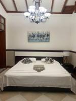 Apartaestudio amoblado centro histórico de Guadalajara de Buga - Chambres d’hôtes Buga