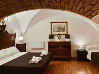 Residenza Tritone Luxury Apartment Trevi Fountain - Bed and Breakfast Rome