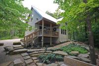 Cherry Ridge Retreat Luxury Cabins - B&B New Plymouth