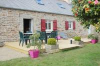 Holiday Home in Plogonnec near Sandy Beaches - B&B Plogonnec