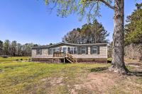 Arapahoe Home with Fireplace Near Deer Hunting - B&B Arapahoe