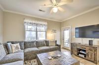 B&B Calabash - Stunning Calabash Condo with Screened Porch! - Bed and Breakfast Calabash