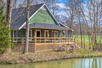 Bright Green Gables Cabin Hike, Swim and BBQ - Chambres d’hôtes