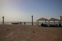 צימר על הים גקוזי ואירוח איכותי Oceanfront Beach House W Jacuzzi - B&B Haifa