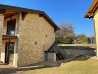 La FIOCCHINA - Magic Place - apartments & studios in Garda Lake - countryside farmhouse, inside the middle of the lake between sky & water - Chambres d'hôtes Salò