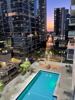 B&B Miami - Rooftop Pool with Water View - Bed and Breakfast Miami