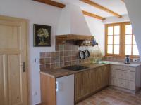 One-Bedroom Apartment (4 Adults)