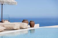 B&B Hersonissos - Casa Tequiero, an Ethereal SeaView Retreat, By ThinkVilla - Bed and Breakfast Hersonissos