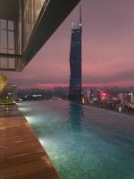 Infinity pool/LUCENTIA BBCC,near TRX, KLCC, PNB118 - B&B