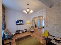 B&B Bucharest - The Best penthouse in Old Town of Bucharest for groups - Bed and Breakfast Bucharest
