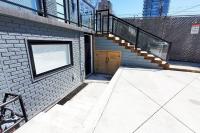 Renovated Guest Suite Near The Lake & High Park in Toronto! - Chambres d'hôtes Toronto