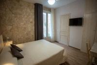 Standard Zimmer mit Kingsize-Bett