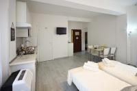 4-Tourist House Bologna-Studio - Self check-in - B&B Bologna