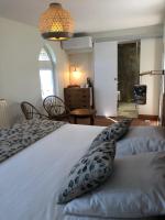 Aubépines Double Room